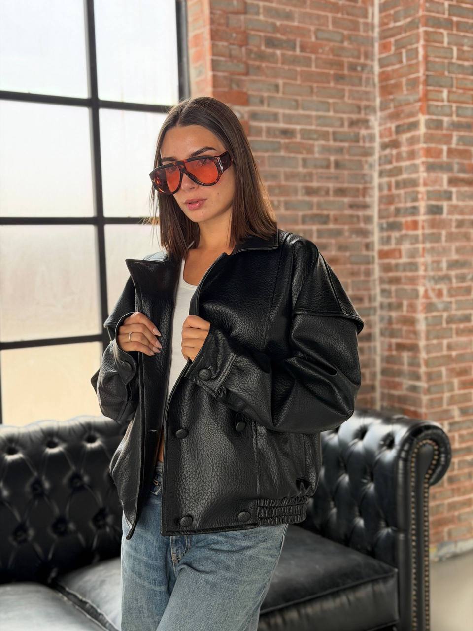 <p style="text-align: start">Leather jacket</p>