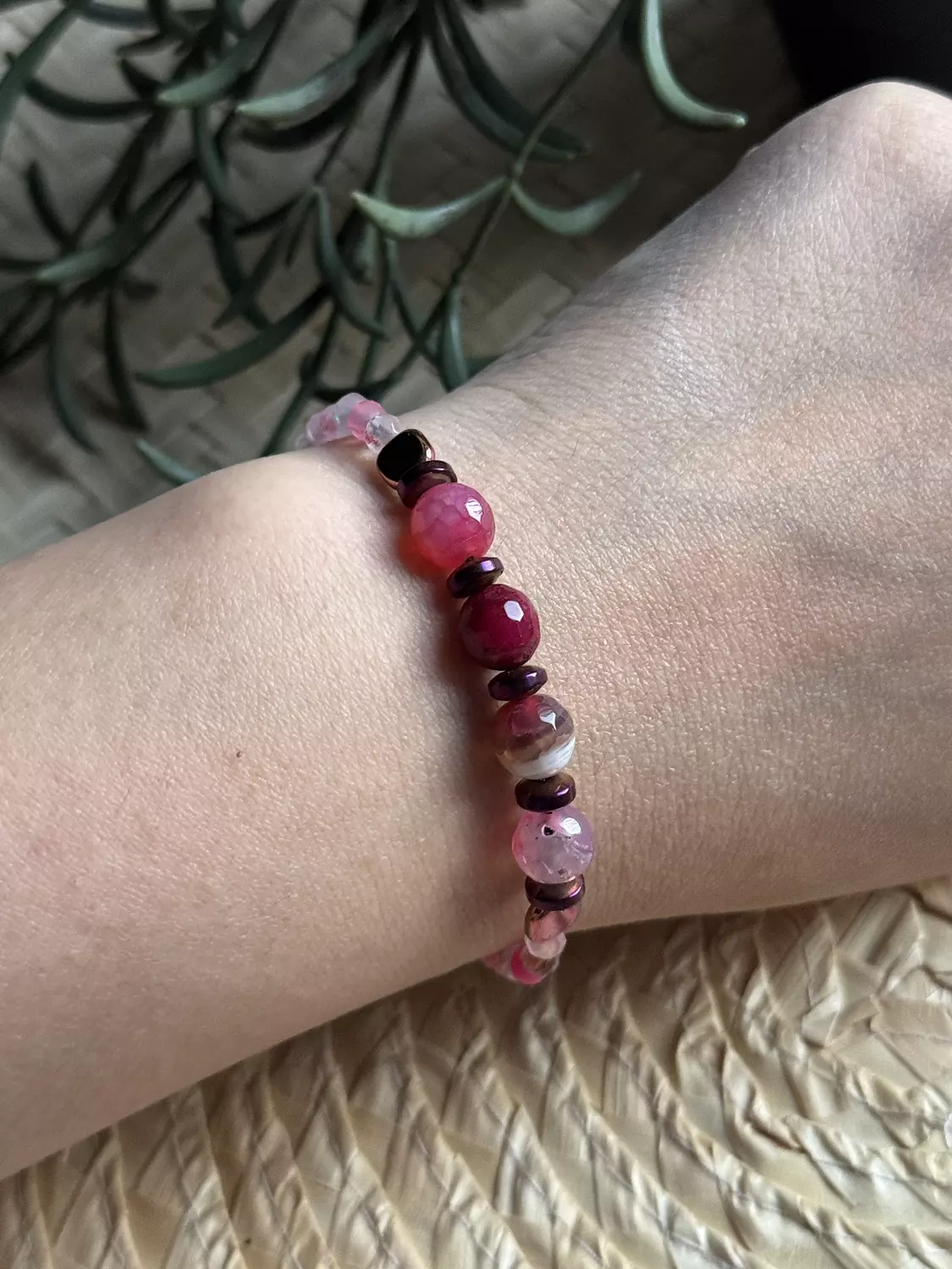 Hematite / Agate Reds Bracelet ( Stock ) 1