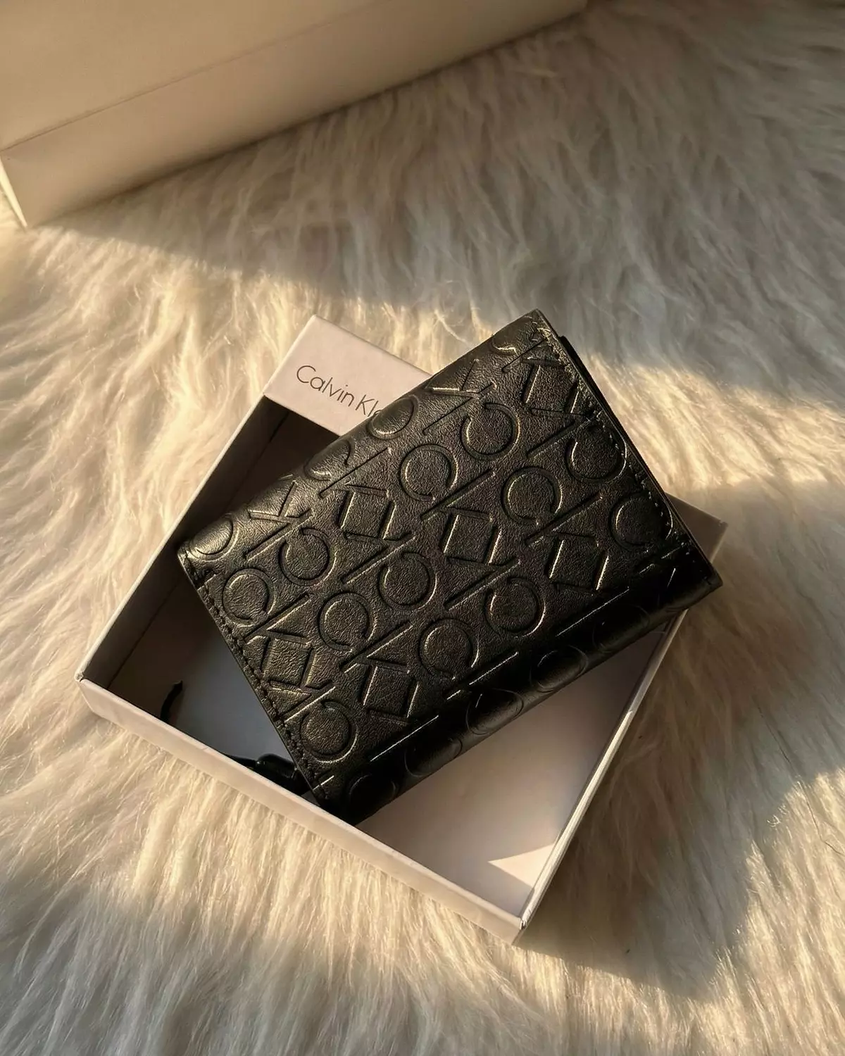 CALVIN KLEIN WALLET hover image
