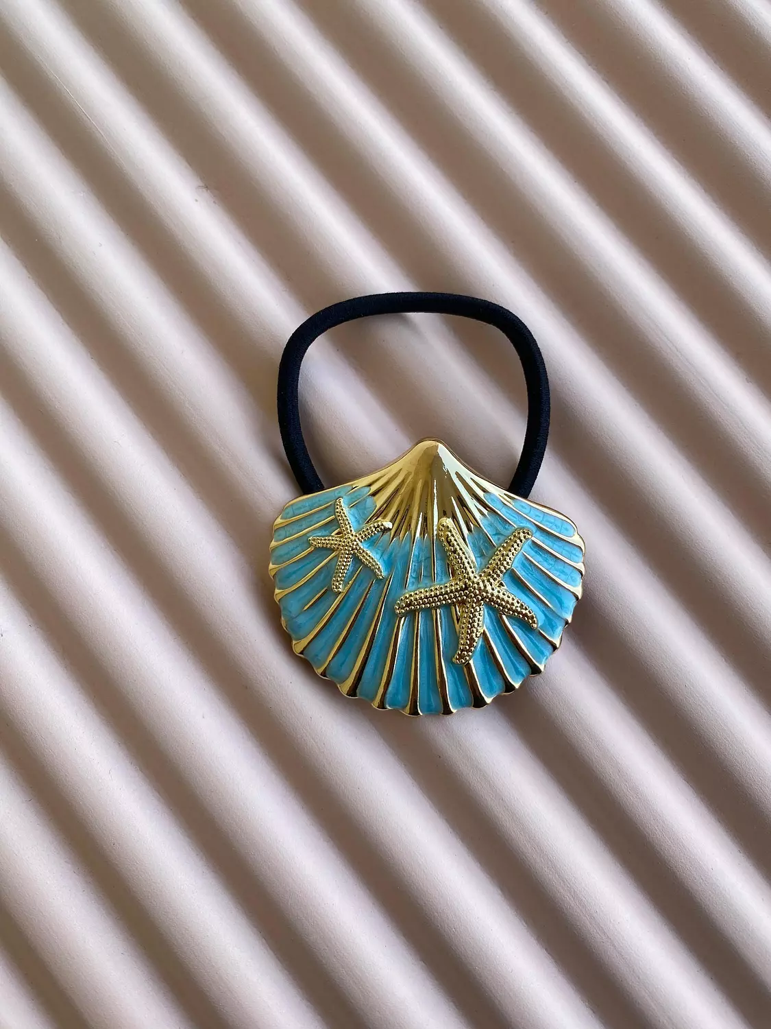 Seashell hair accessories 4