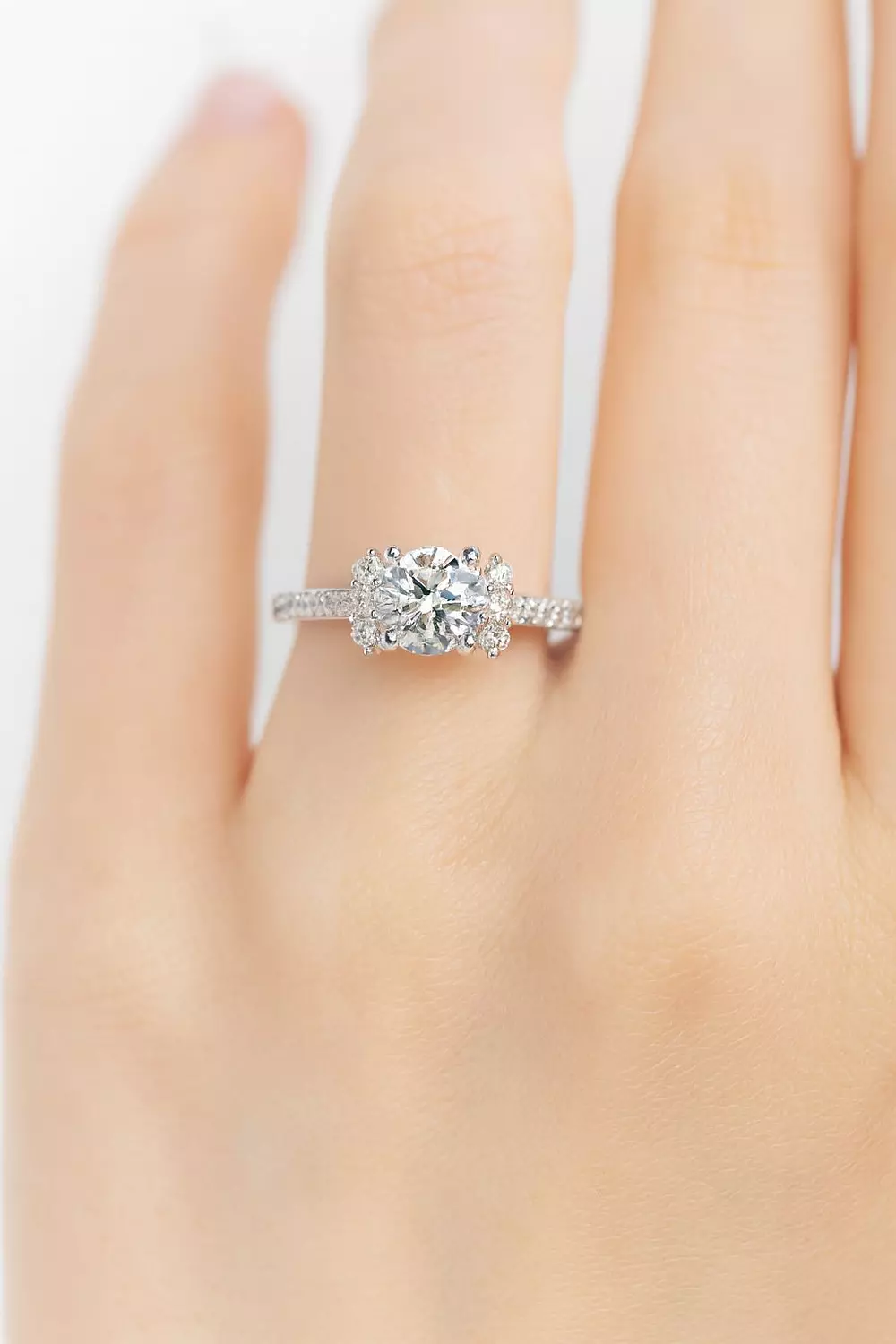 Silver Ring Diamond 1