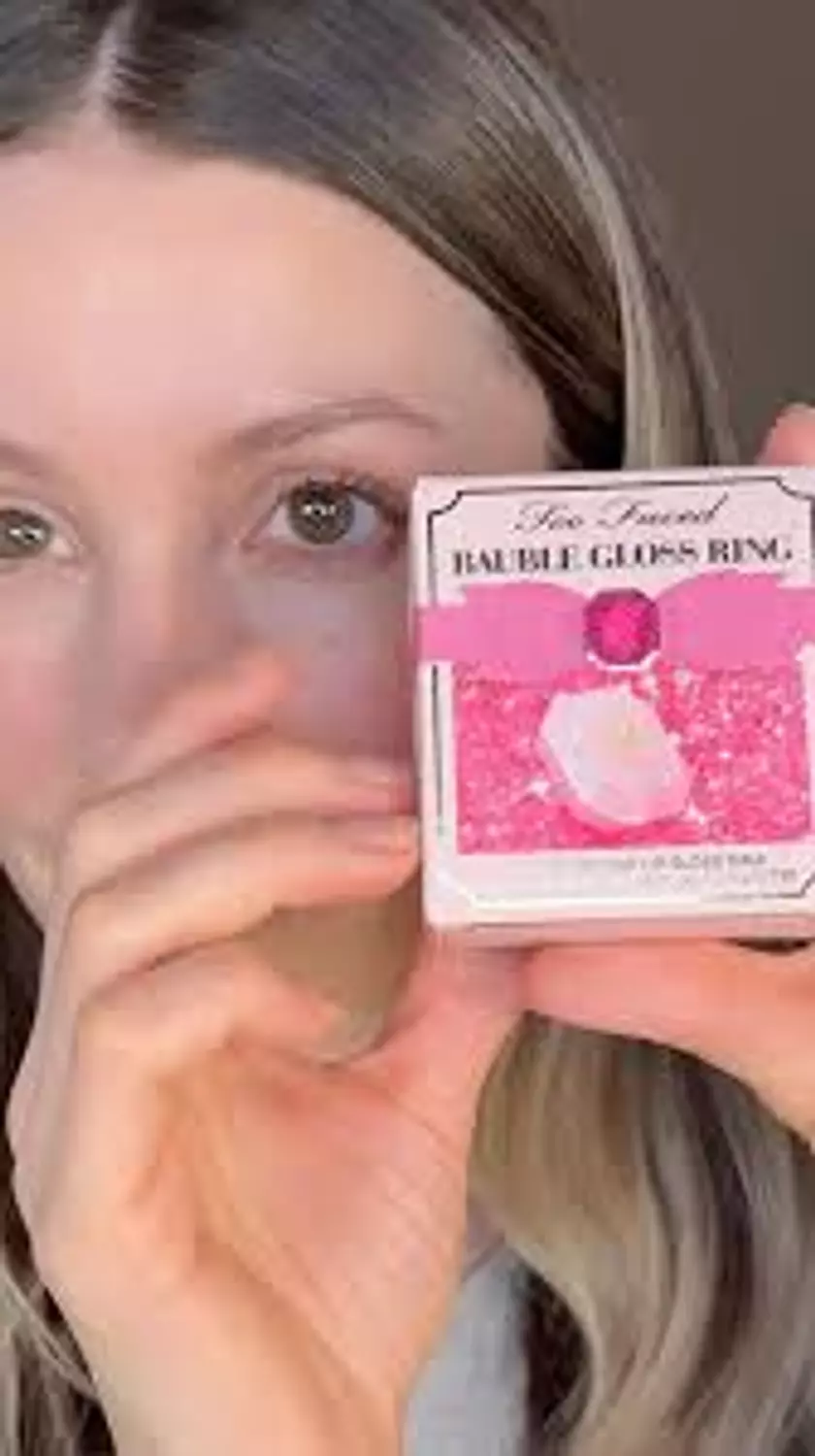  too faced Bauble Gloss Ring lip gloss 3