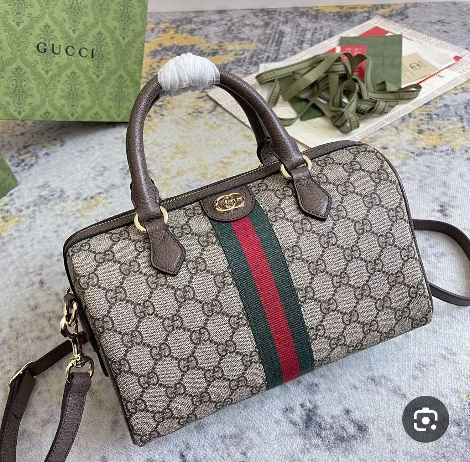 Gucci large  image