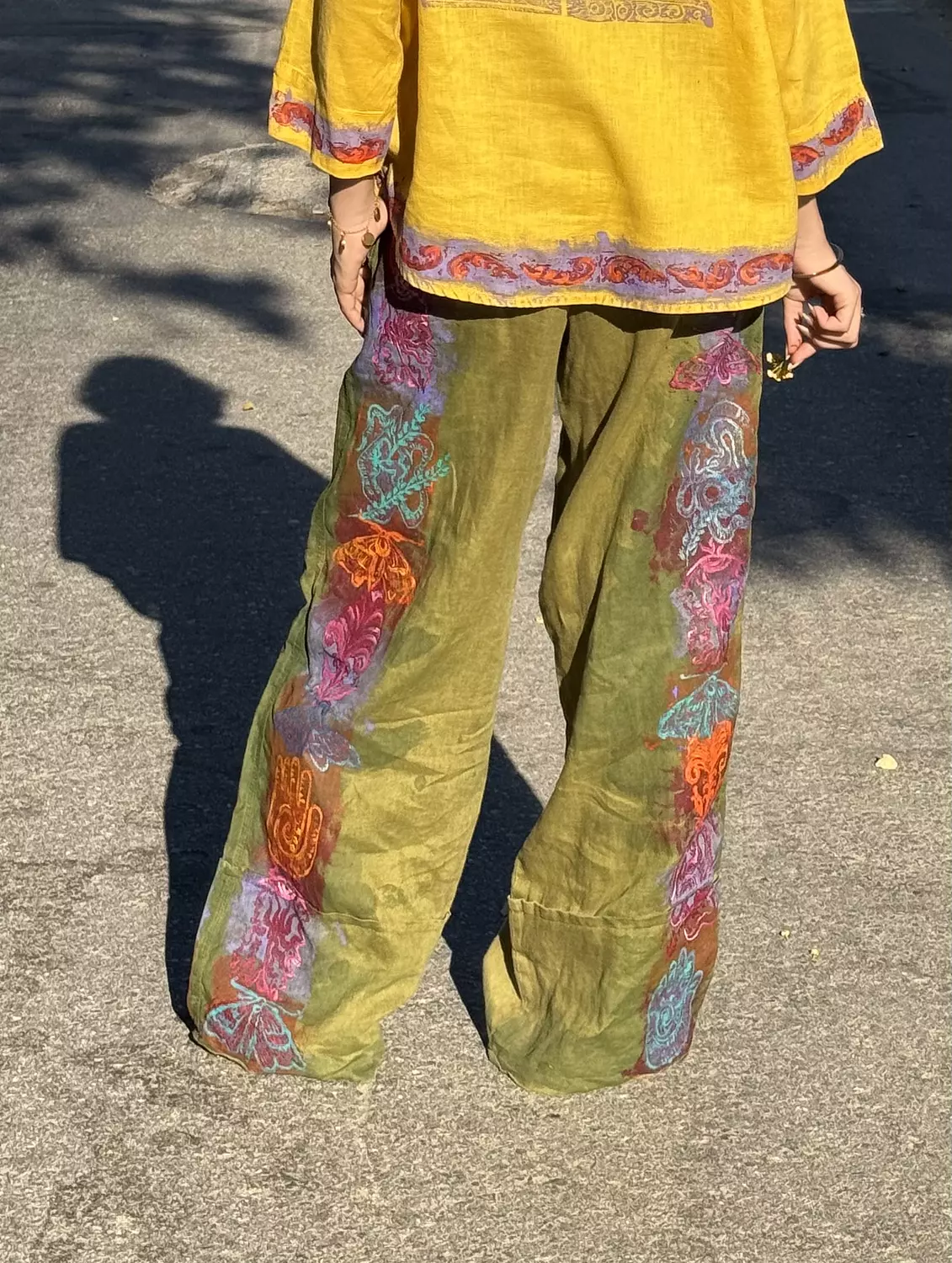 Hand -printed& painted olive linen pants  5