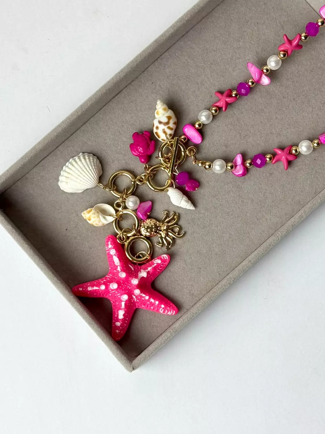 Chanky Necklace Star Fish  hover image