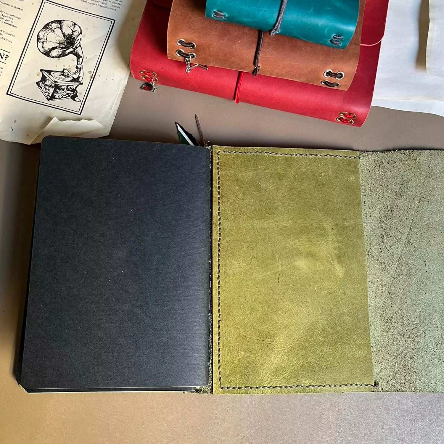 Trifold A5 with 1 pocket  2