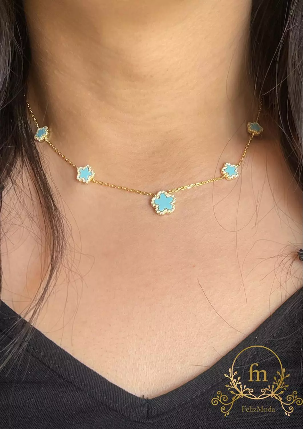 Multiple Fayrouz flowers silver necklace gold plated image