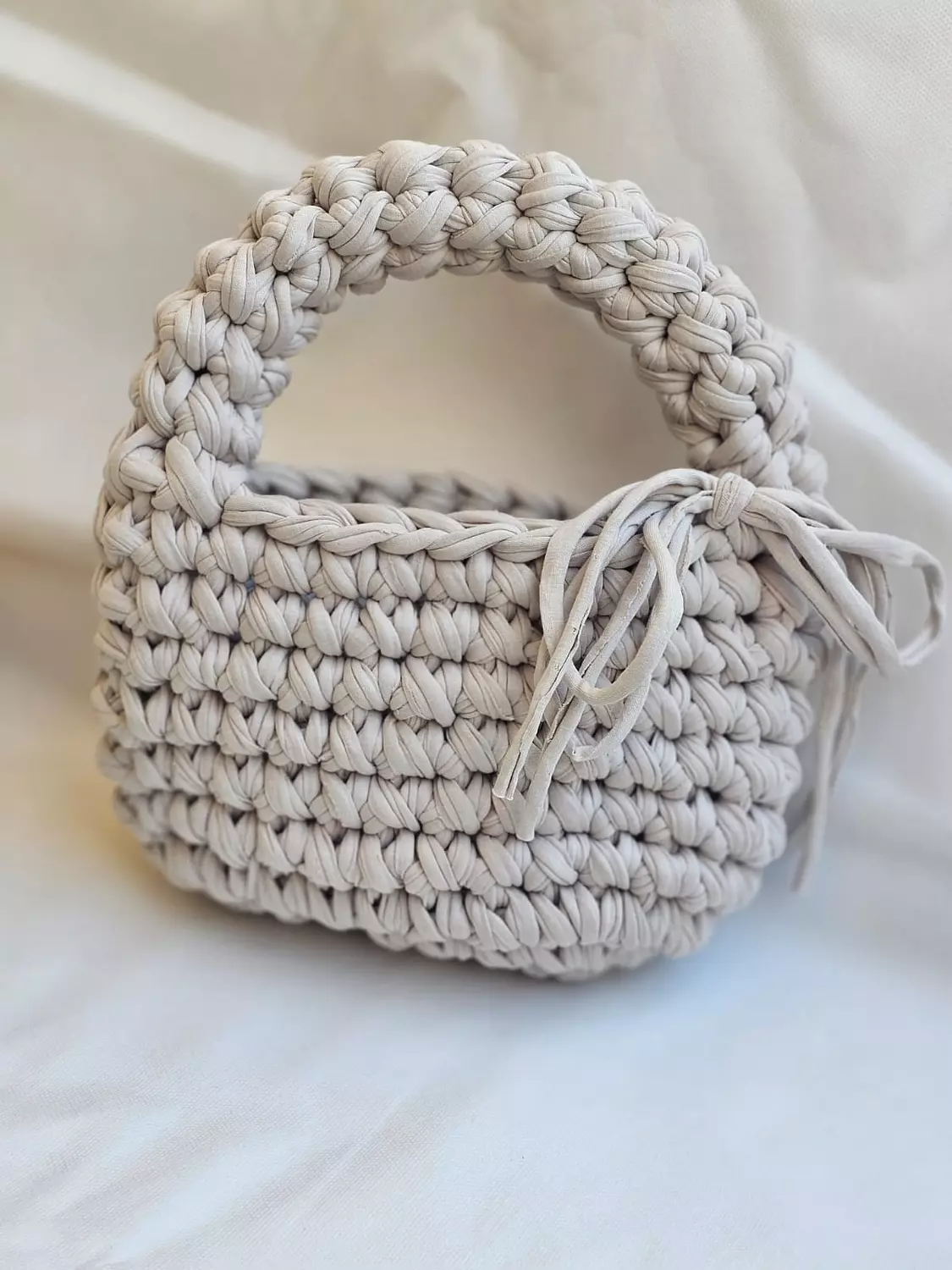 Bow bag 3