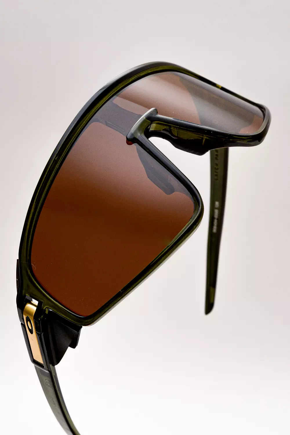 sporty sunglasses image