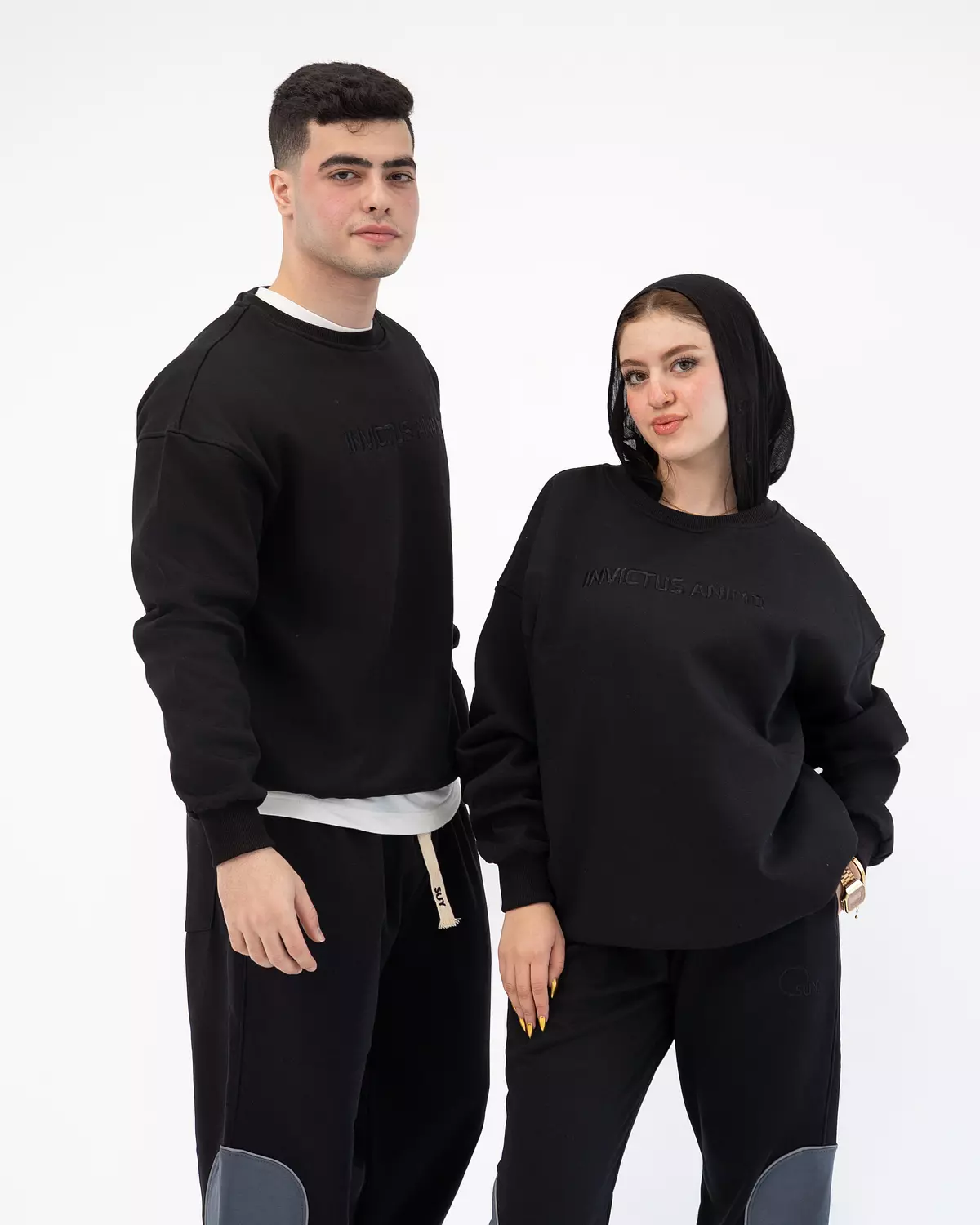 Premium Crewneck  _ Black 2