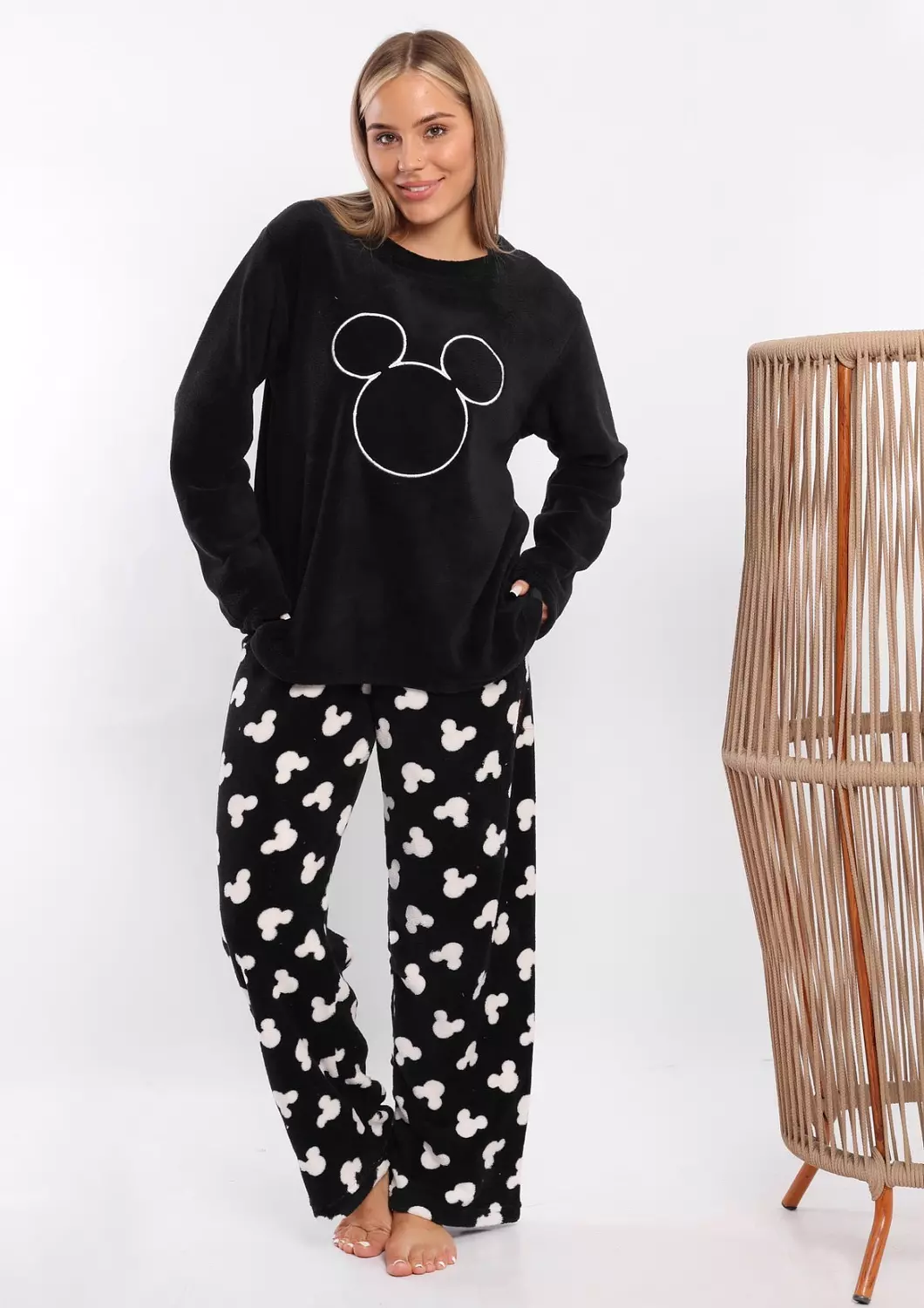 P304 Black and white mickey pj set image