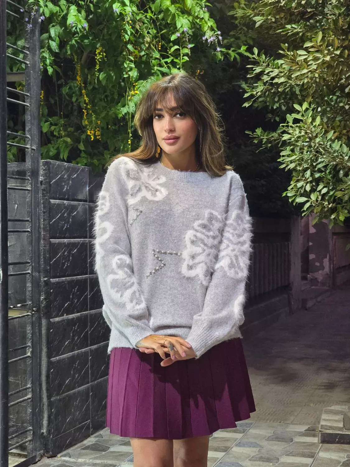 Floral grey wool pullover with embroidery pearls image