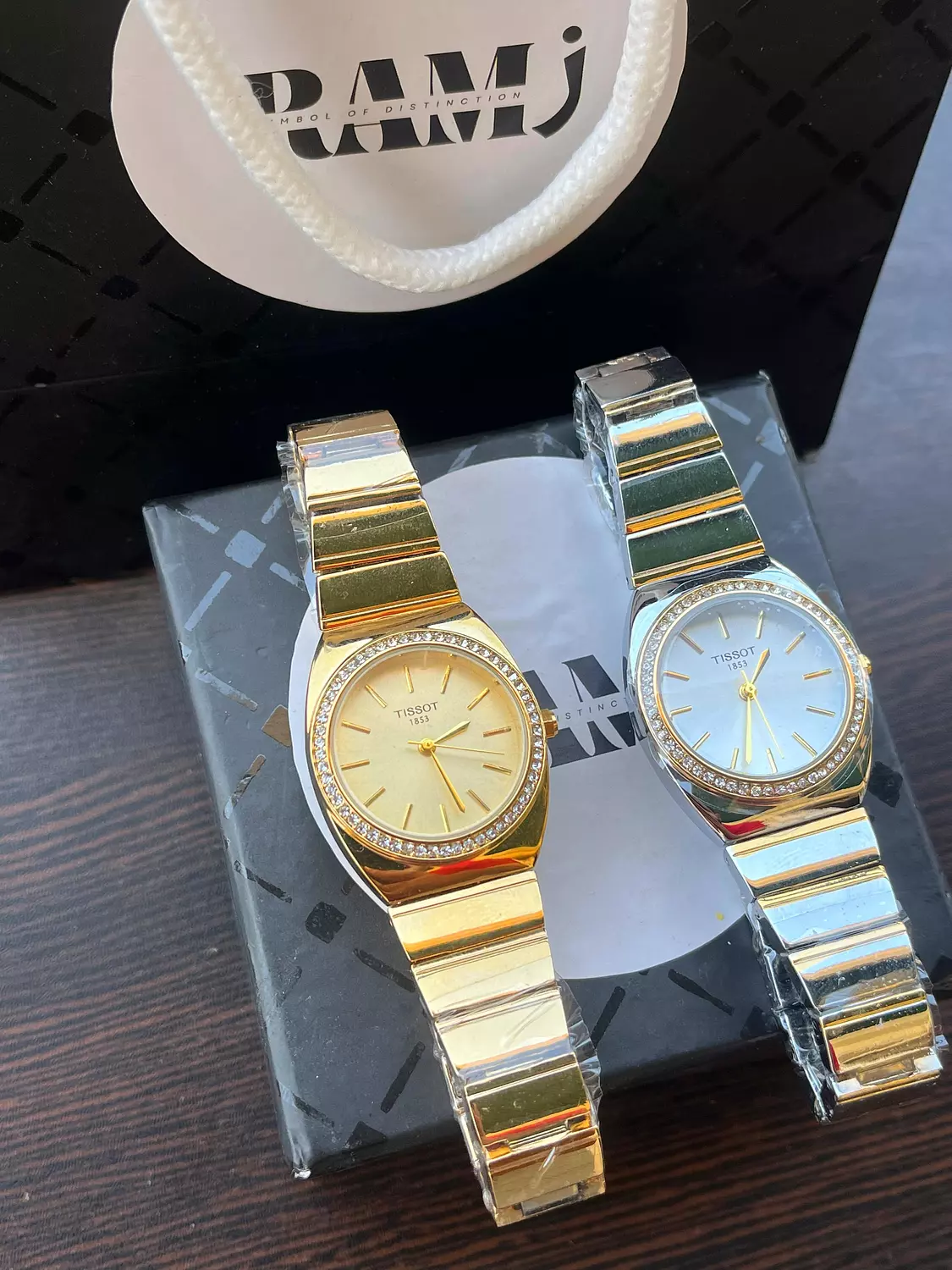 <p style="text-align: center"><span style="color: #000000ff"><strong>Tissot</strong></span></p>