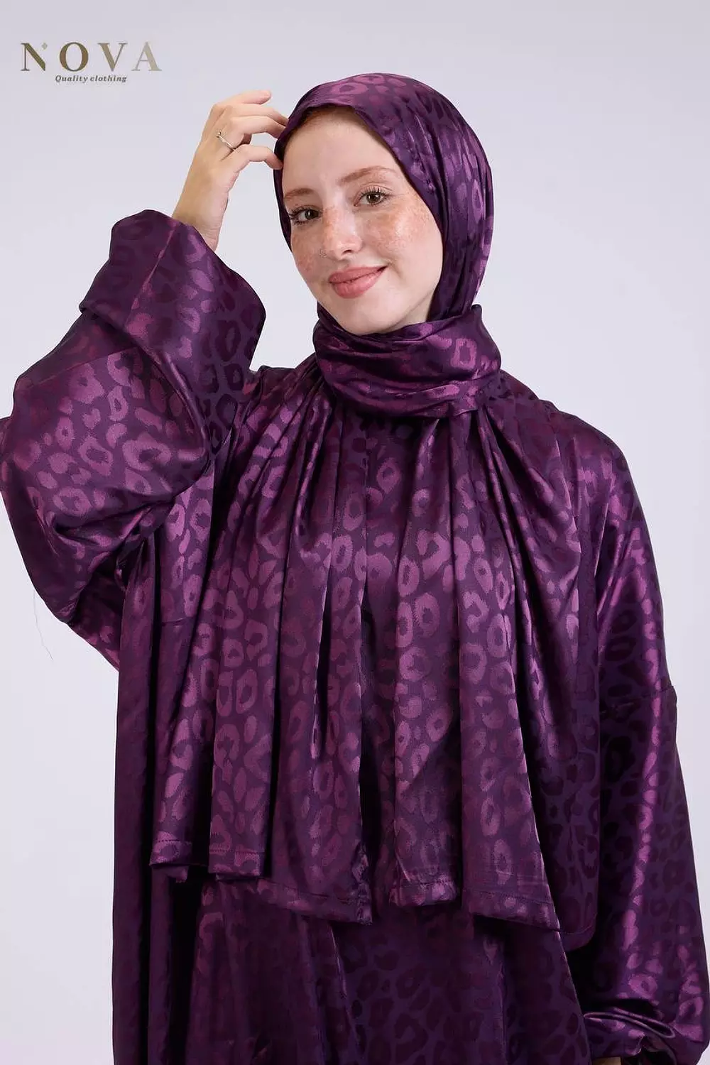 Dark violet Jacquard 2