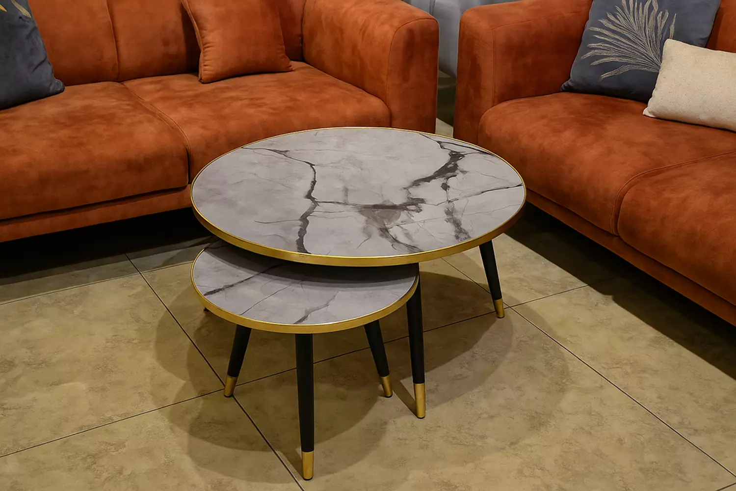 ترابيزة خشب × رجل ستانلس 70 سم image