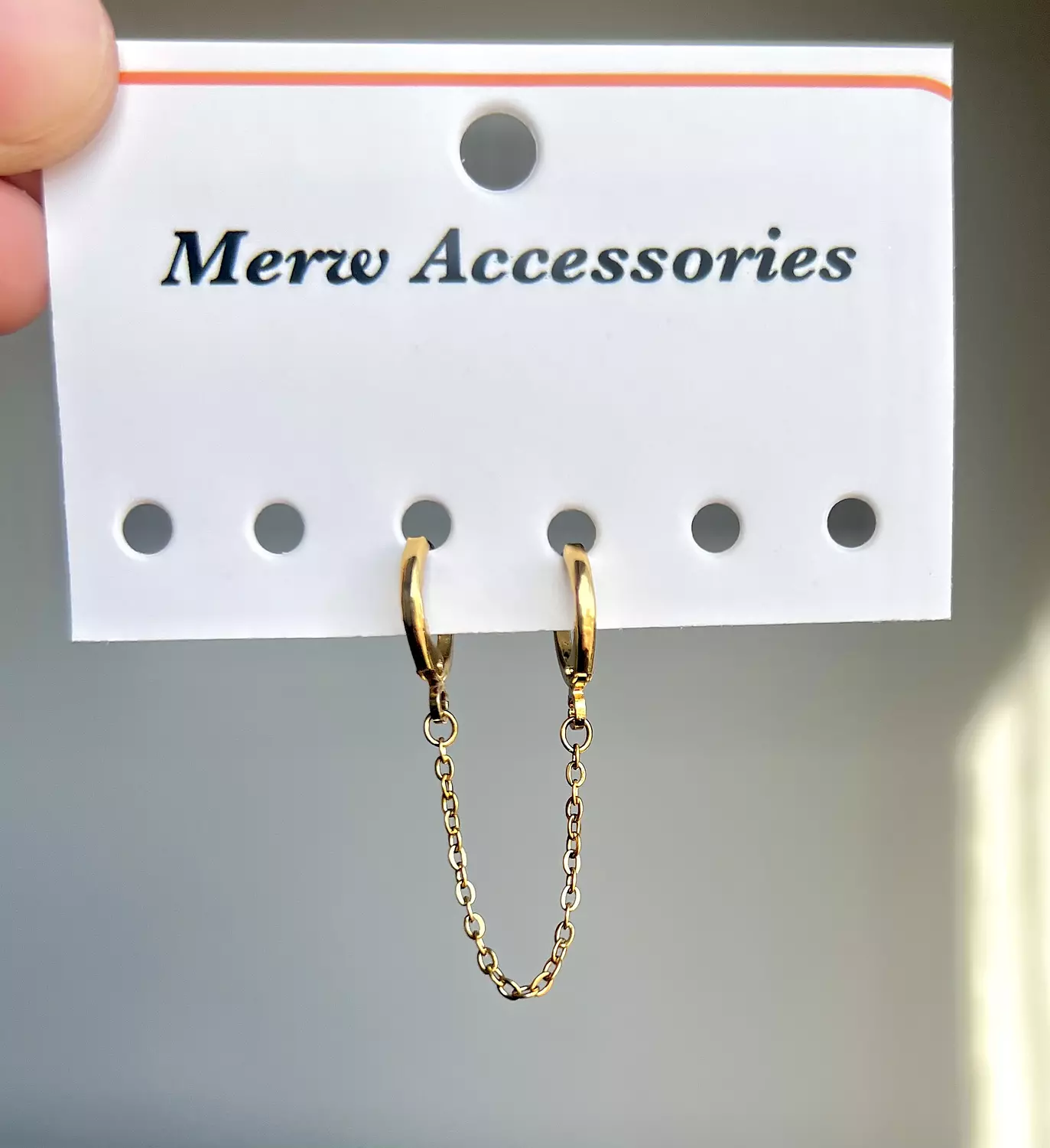 Gold connect earring  image