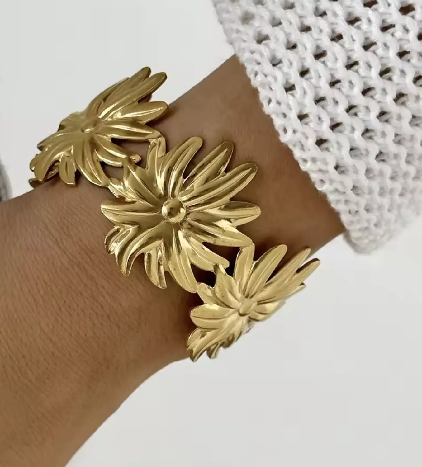 Flower Bangle 4