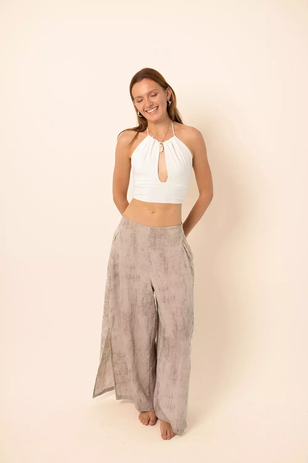 Wide-Leg Pants with side slits - Greige 2