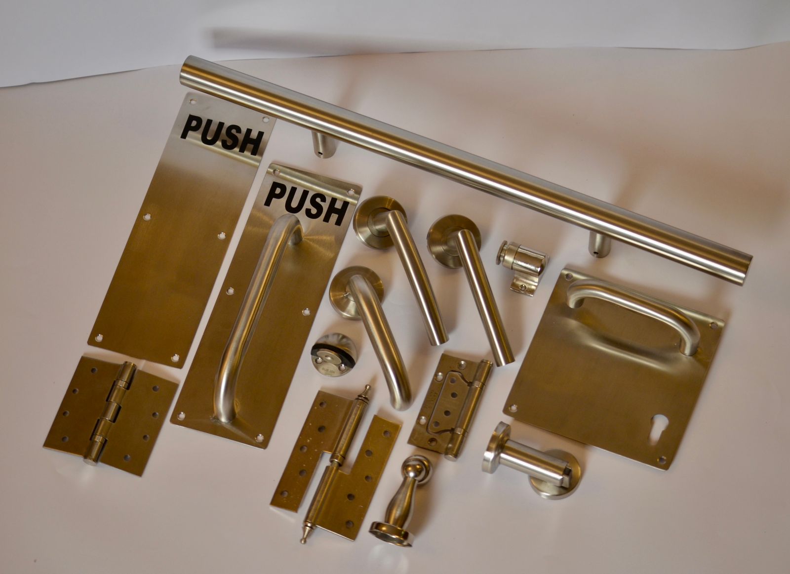 <p></p><p><strong>Stainless Steel</strong></p>