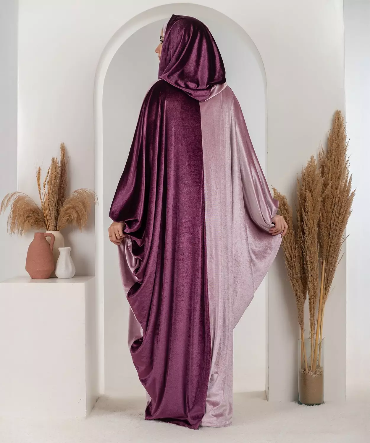 Bicolour Velvet Abaya-Viloet/Taffy hover image