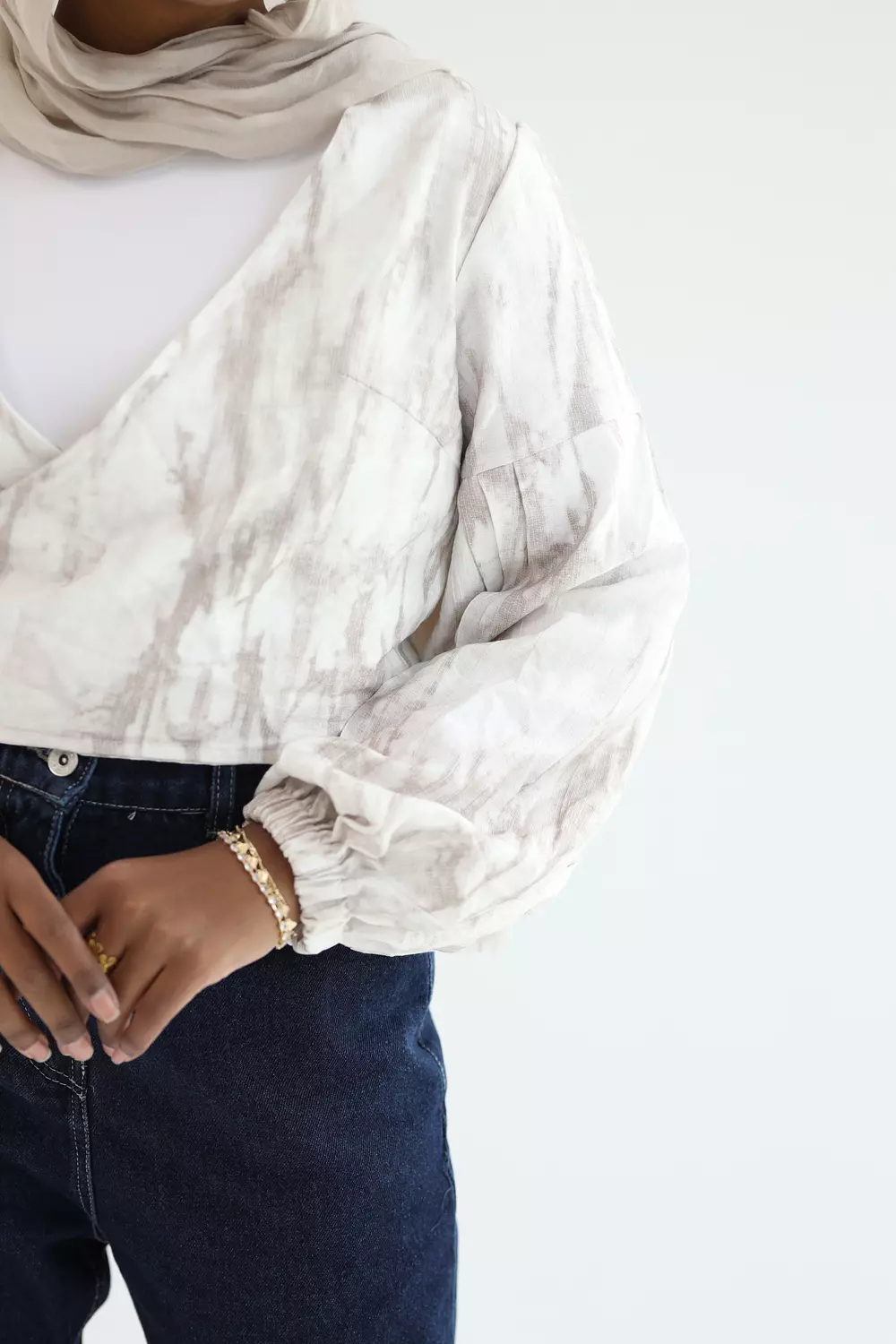 White cropped blouse with a front tie image