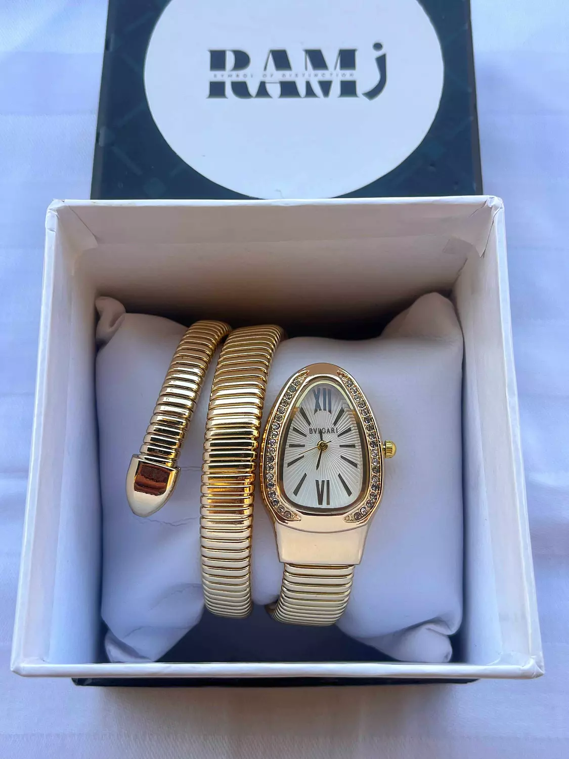 Bvlgari Gold x White 4