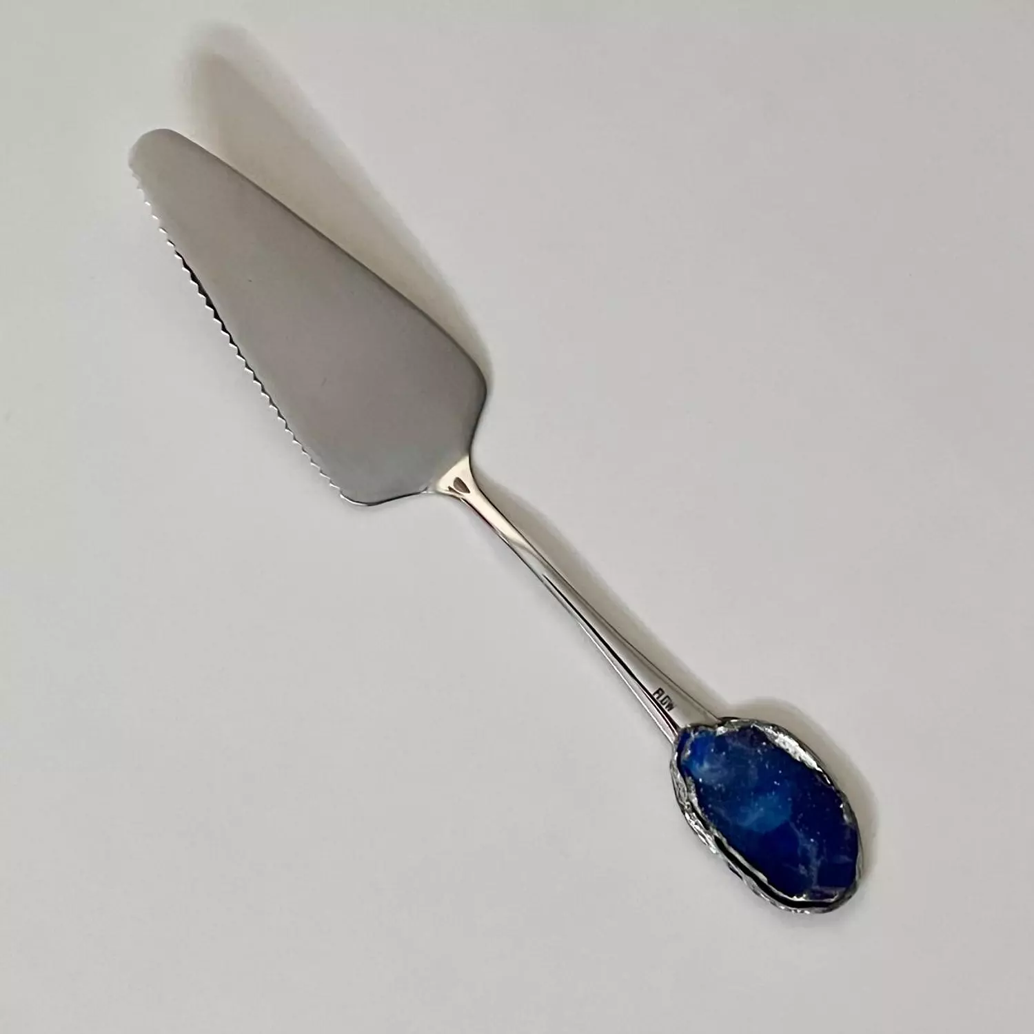 Silver 2 in 1 Cake Knife/Shovel hover image