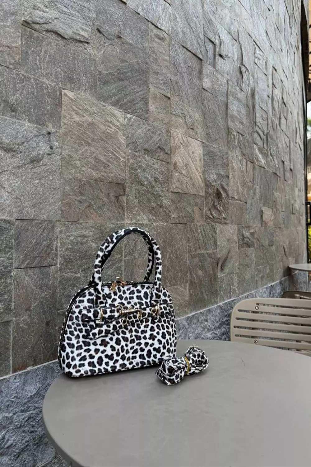 Glossy Zip Bag 7
