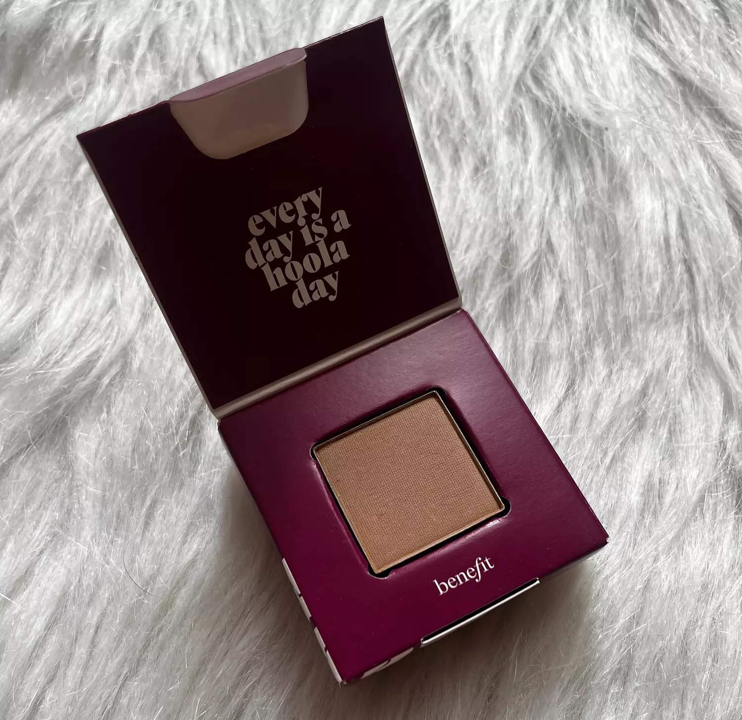 Benefit Cosmetics  Hoola Matte Powder Bronzer 1