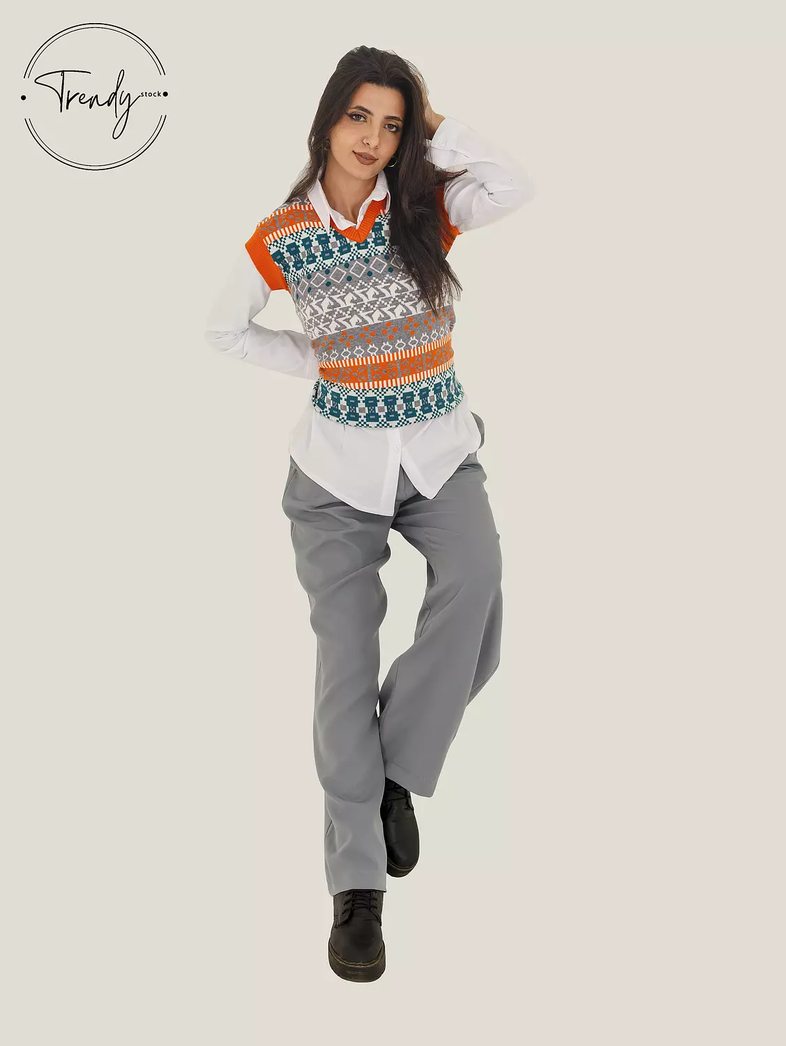 Sleevless Orange Pullover image
