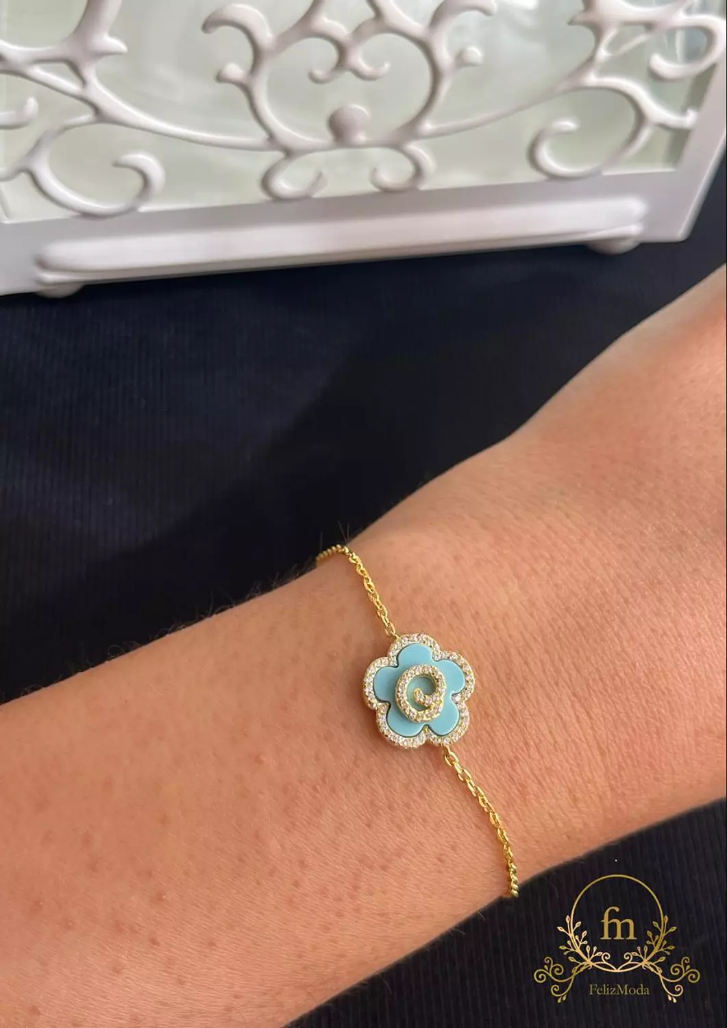 Flower silver bracelet gold plated image
