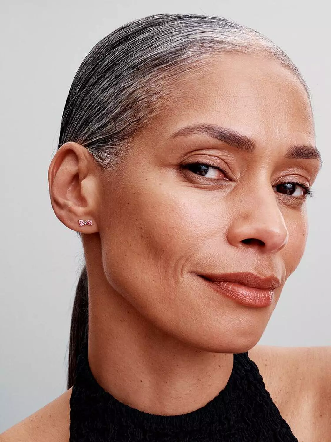 Sparkling Pink Bow Stud Earrings 2