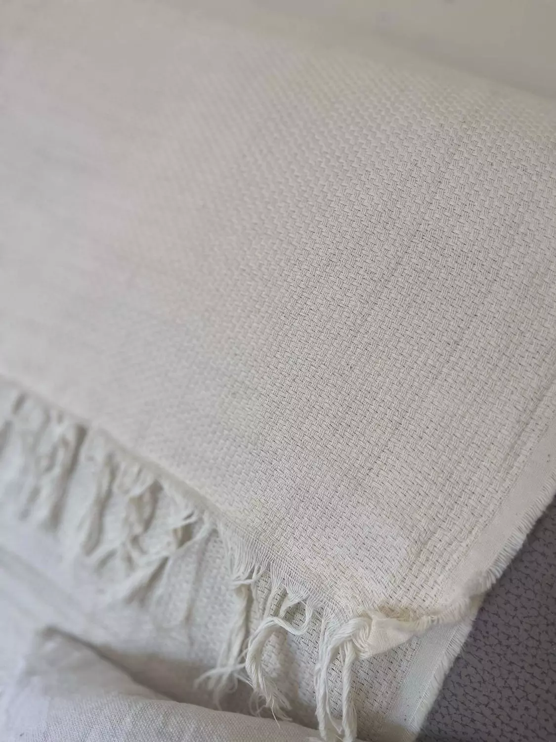 Off white linen and cotton throw 1