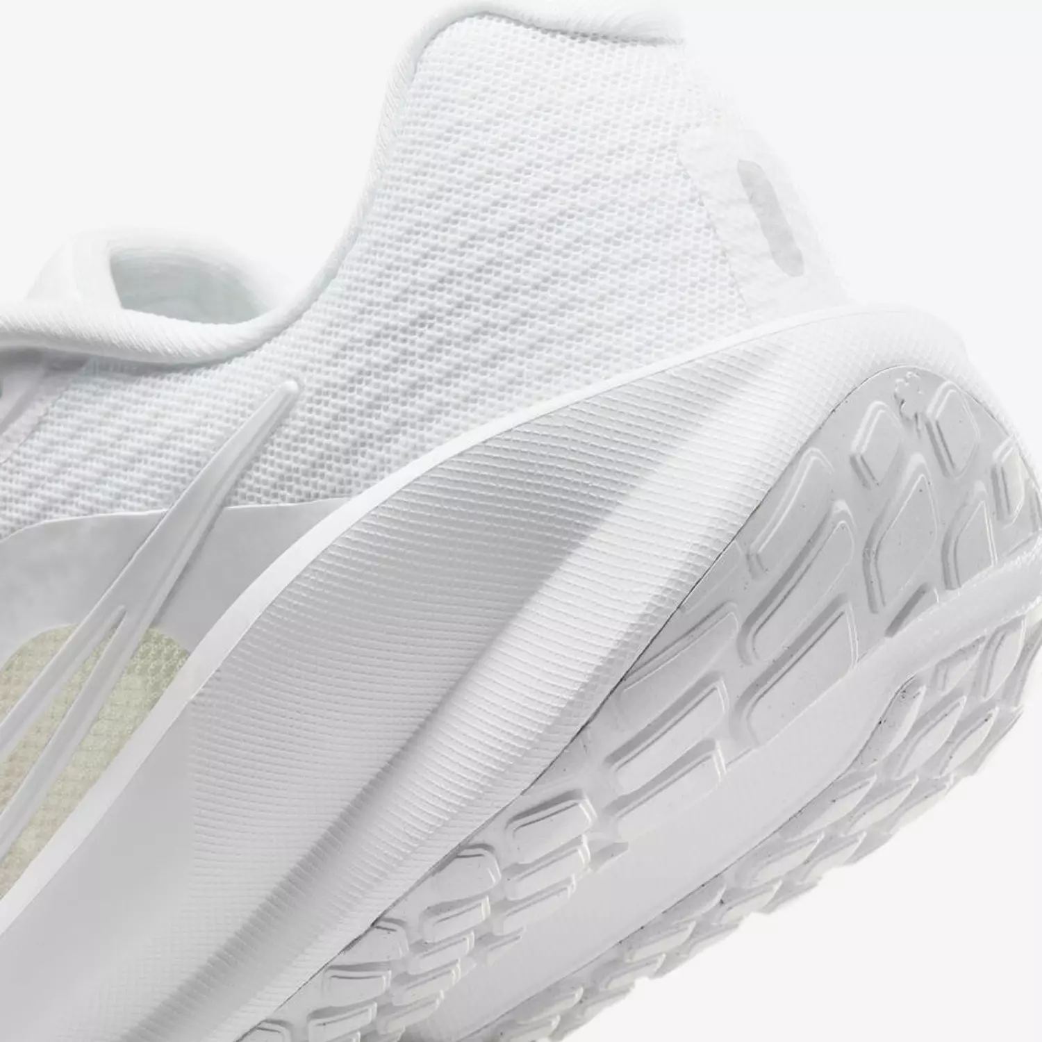 Nike Downshifter 13 Running Shoes White  4