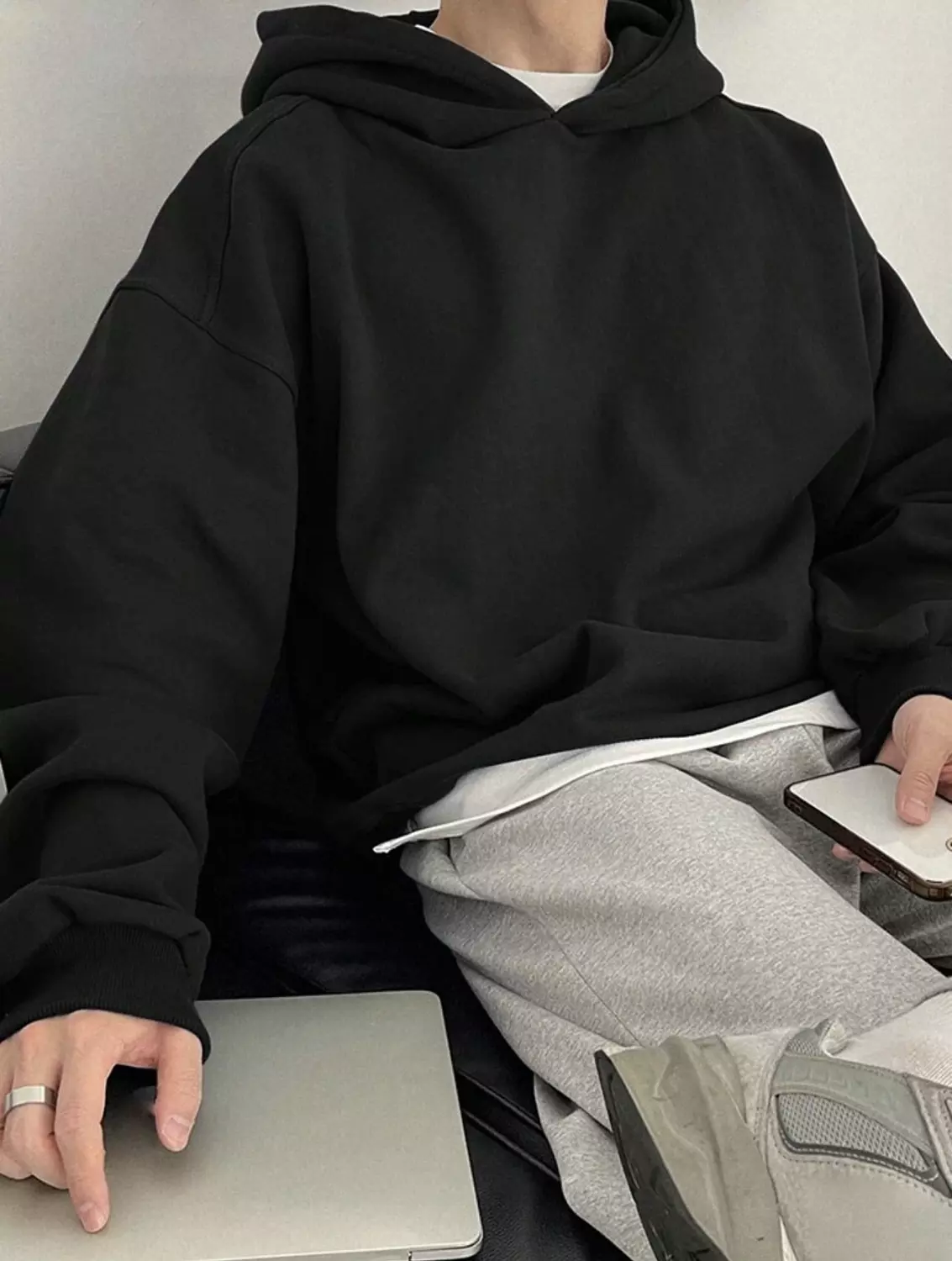 oversized hoodie  1