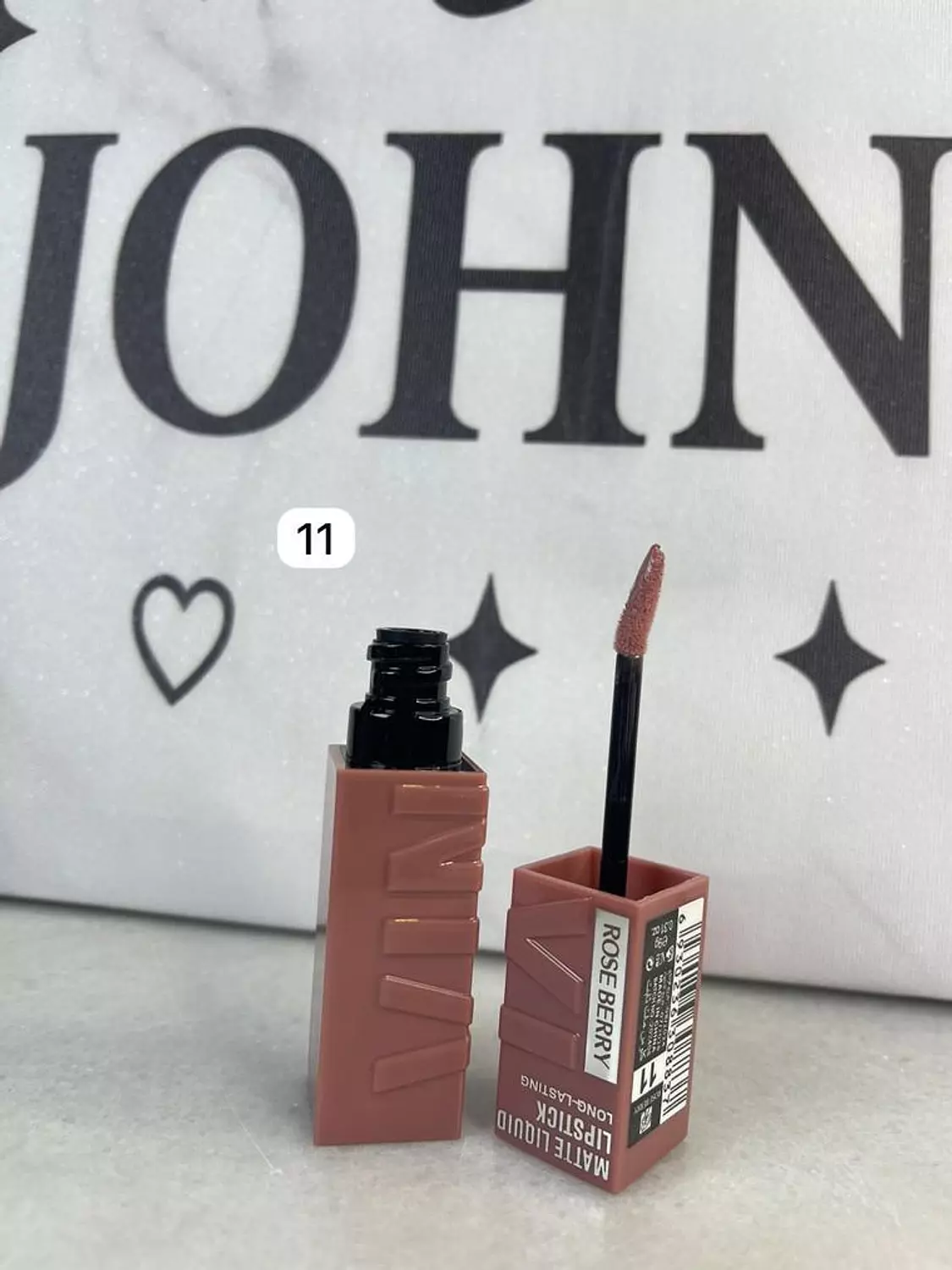 ROSE BERRY LIP STICK MATTE  4