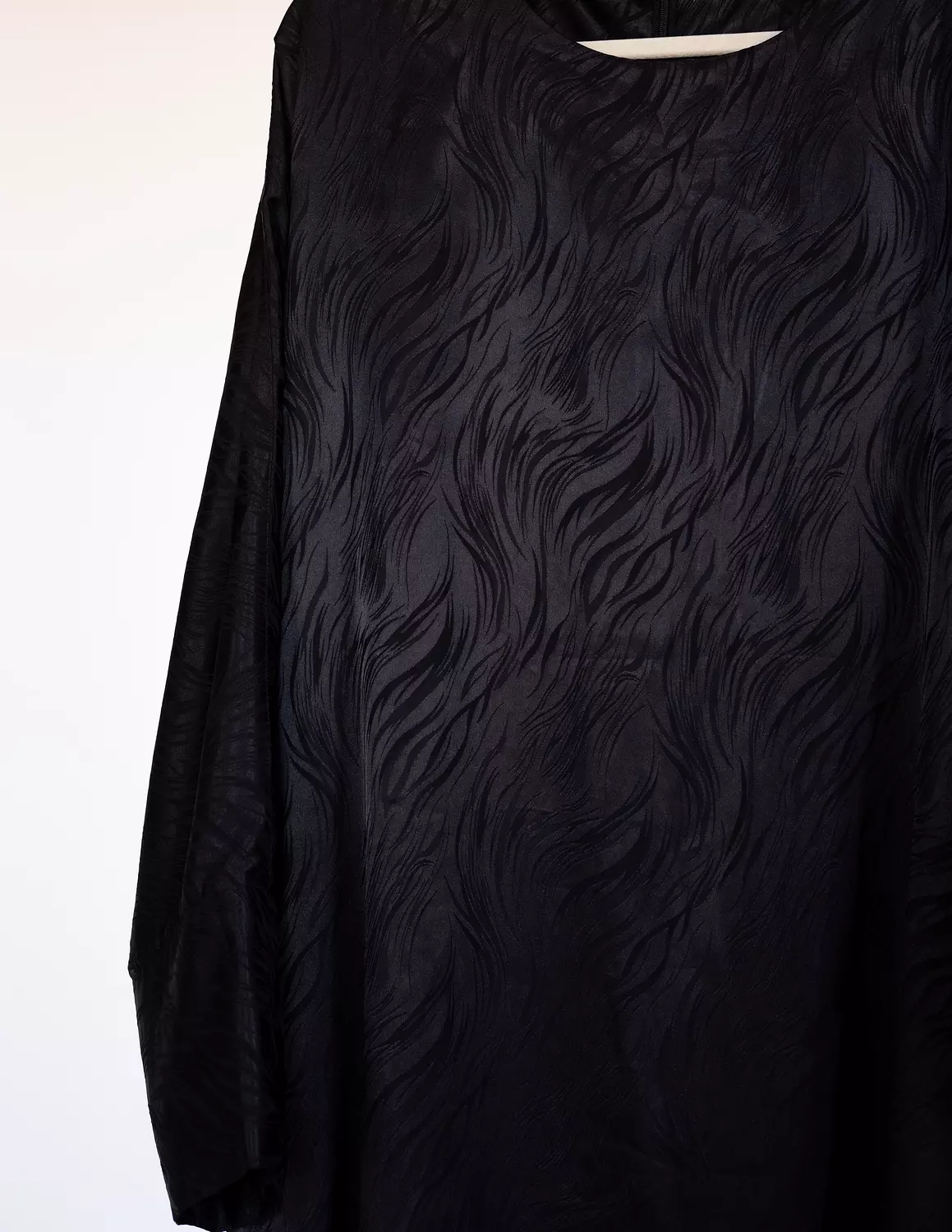 silk jakar  hover image