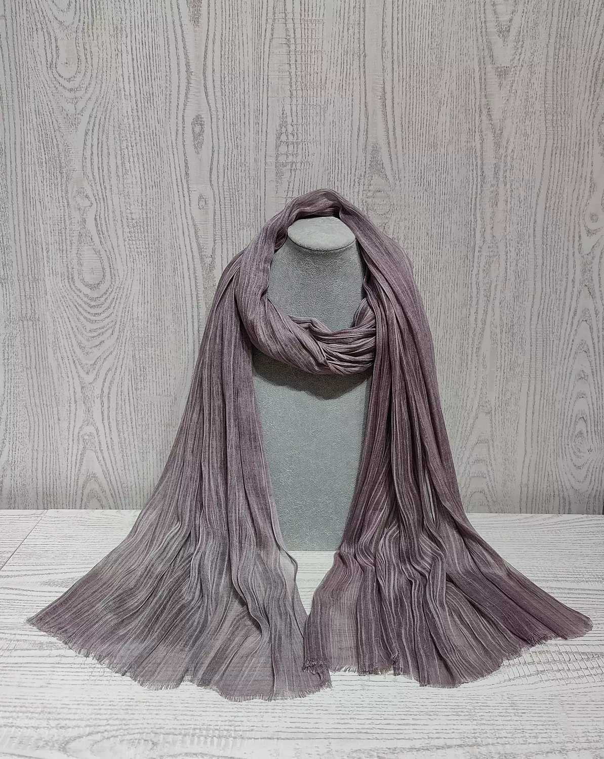 Scarf-Thai-Taffy image