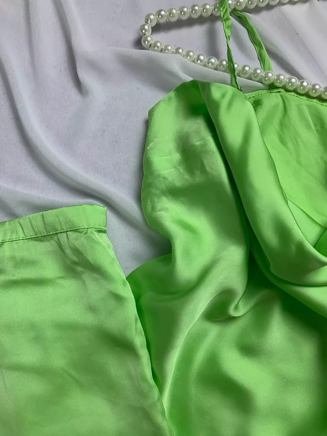 Silky satin pijama lemon pijama set from Max 2