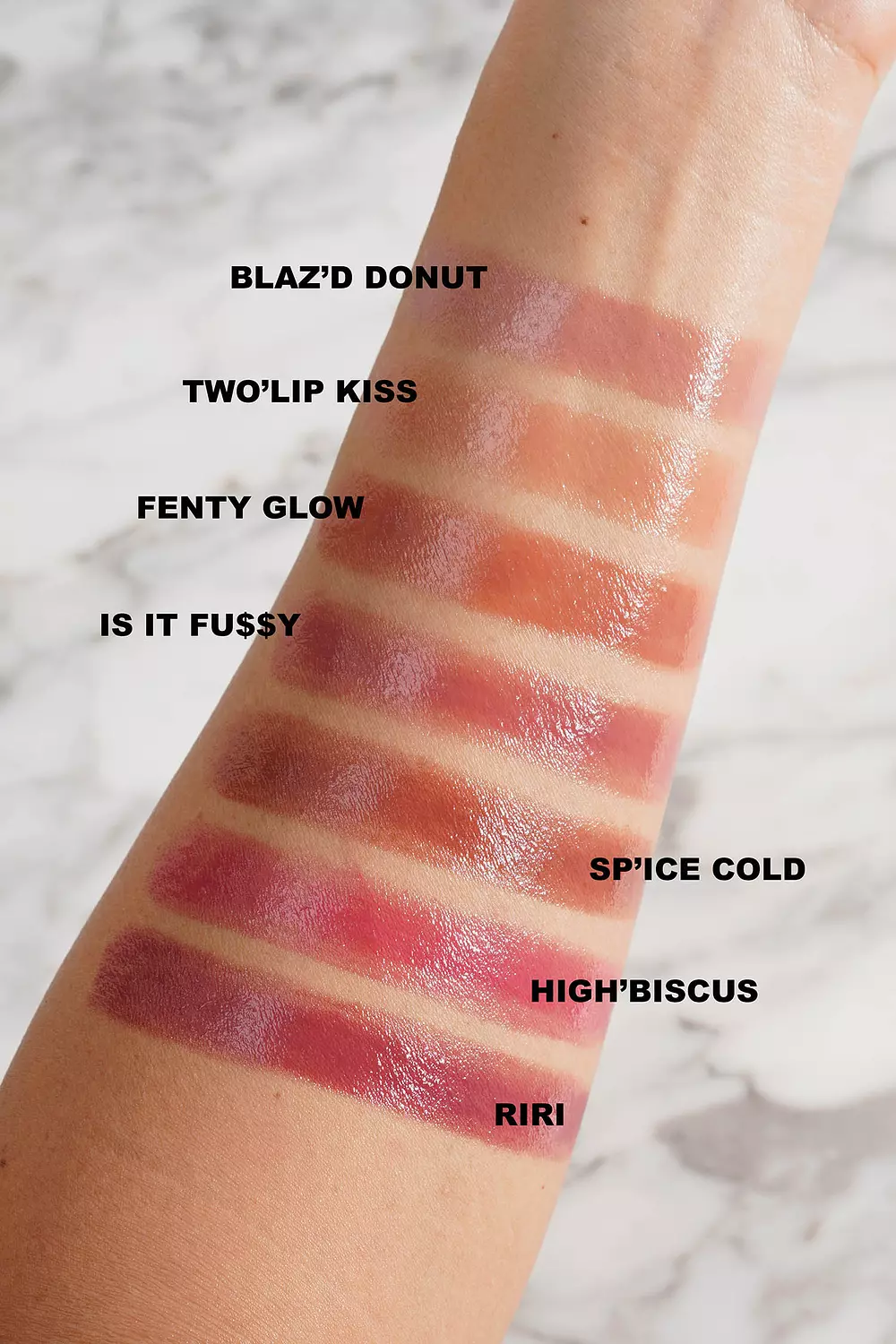 FENTY BEAUTY Gloss Bomb Stix - 04 - Fussy 8
