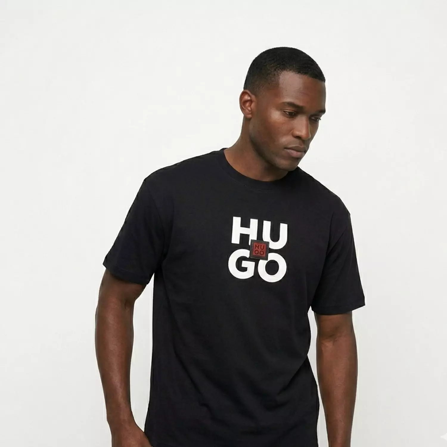 Tshirt Hugo Red Badge   image