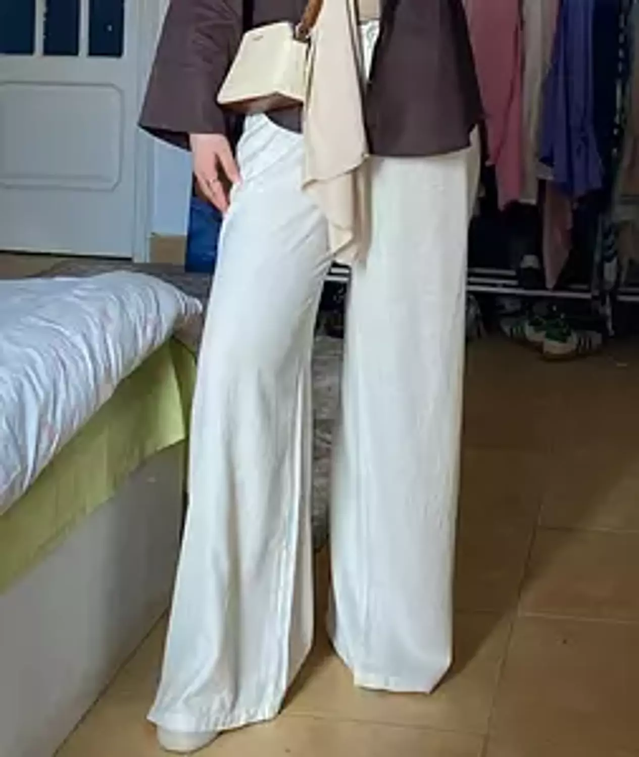 Linen pants image