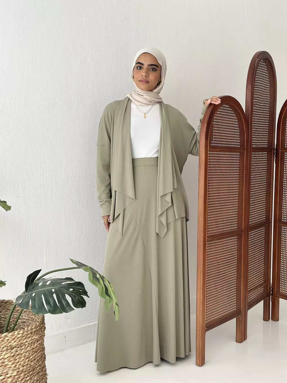 Elegance In Motion Skirt Set In Olive image