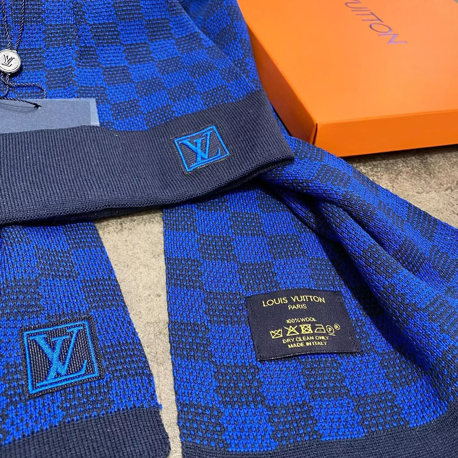 LOUIS VUITTON SCARF&ICE CAP -BLUE -P20372 2