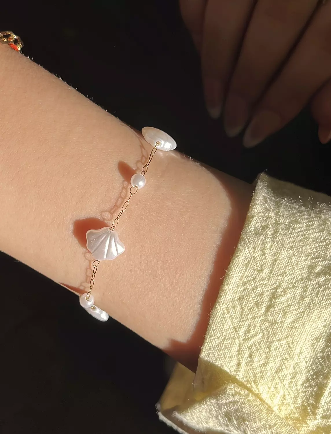 Shell bracelet  image