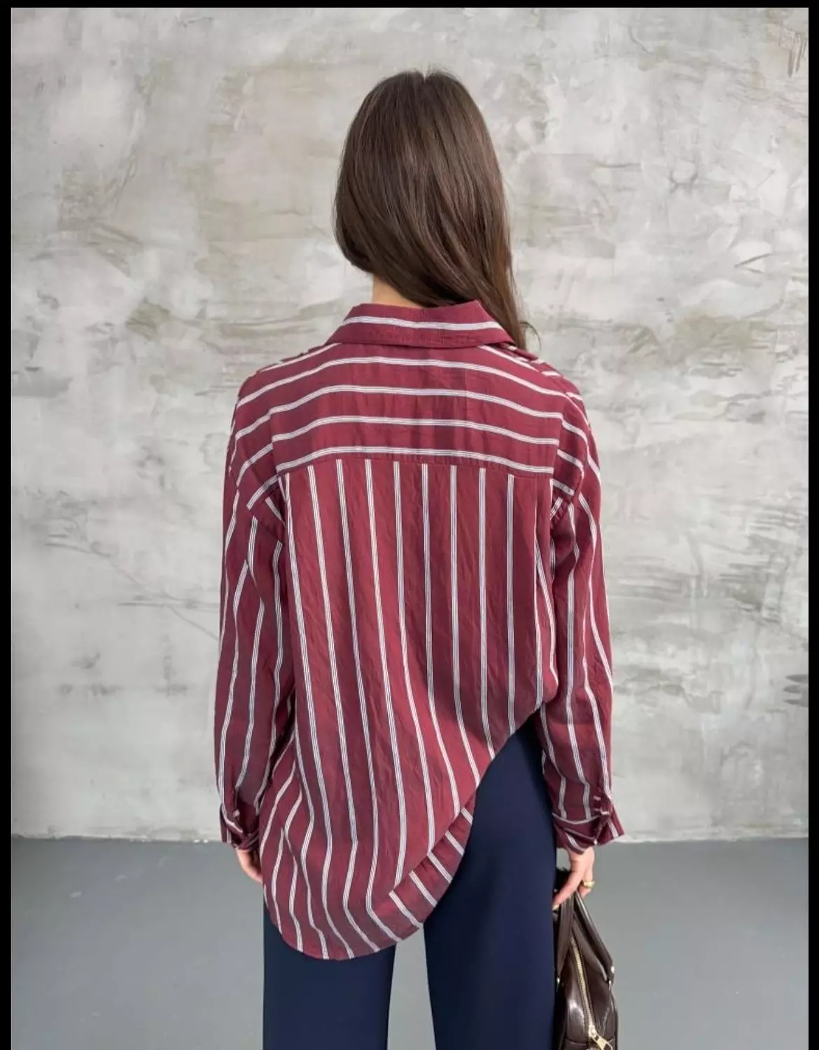 Burgundy chemise  hover image