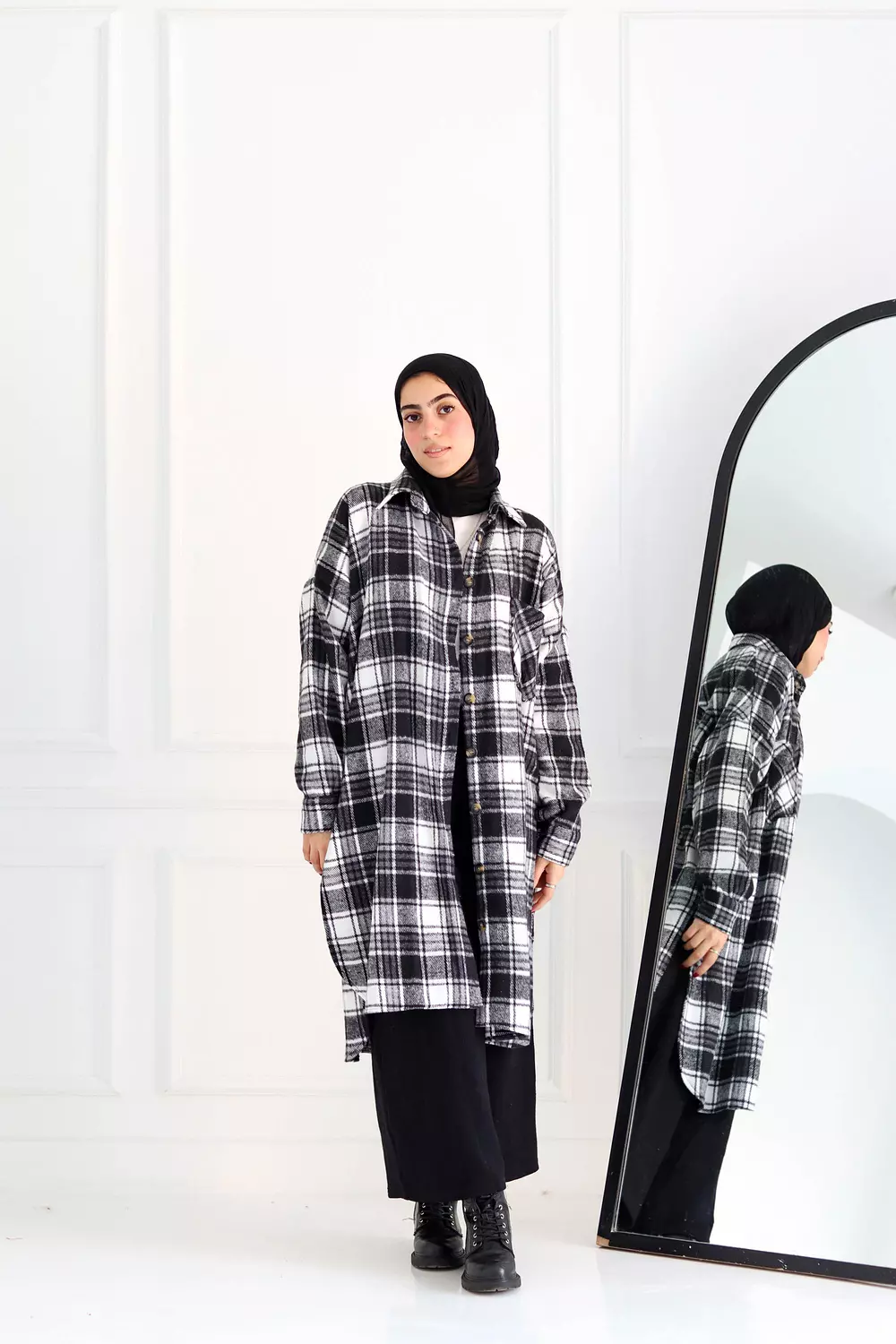 Black & White Checkered Oversize Shirt 4