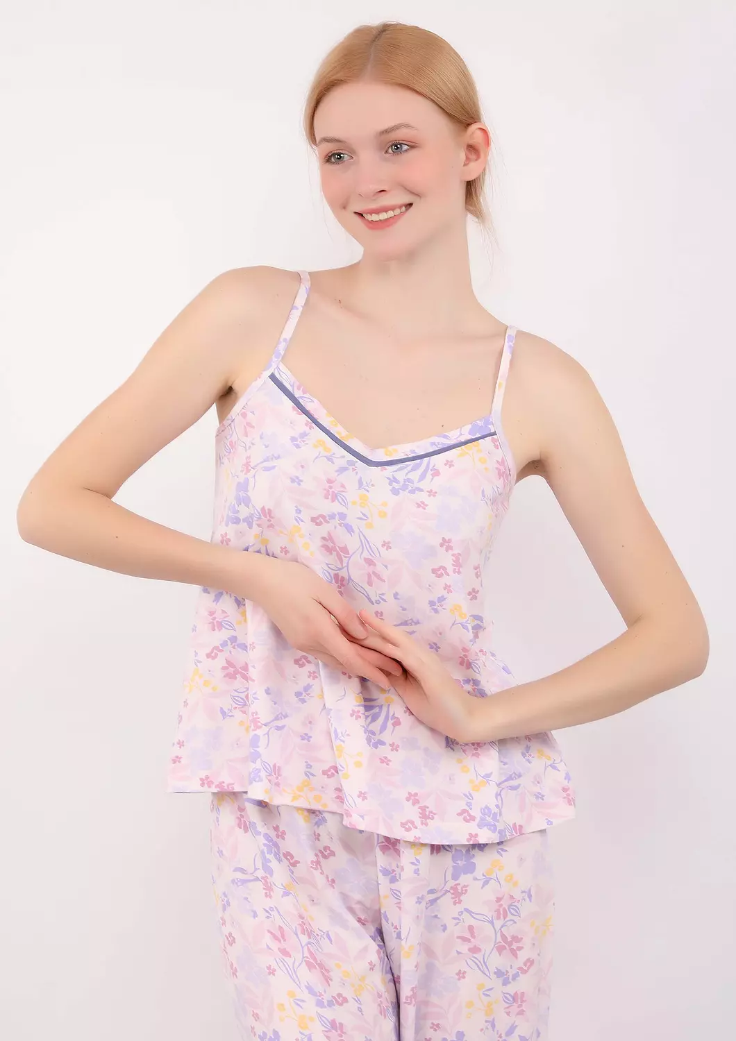 V127 SPRING WIND WHISPERS FULL-LENGTH PANTS PAJAMA SET image