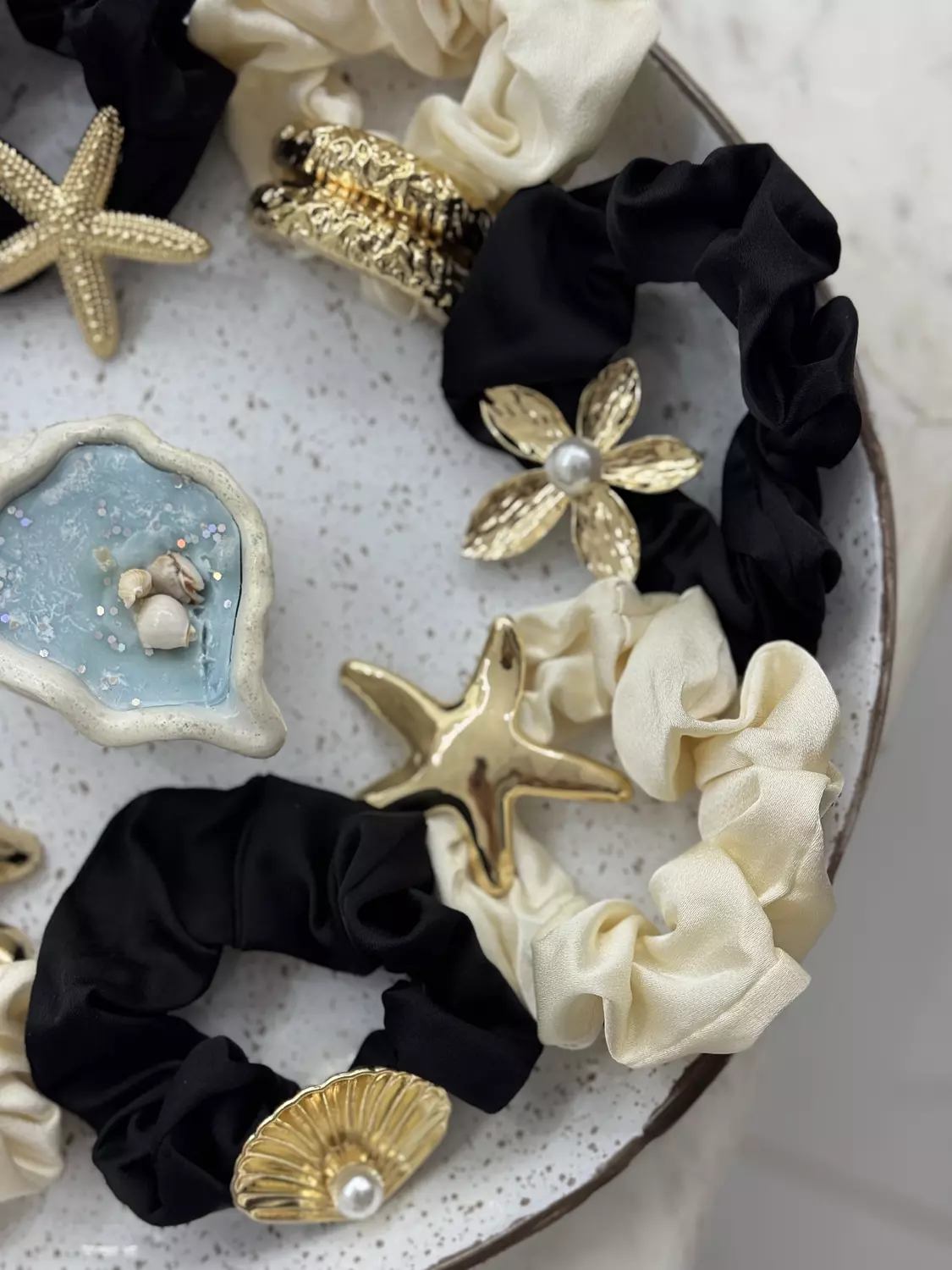 Gold scrunchie 22 2