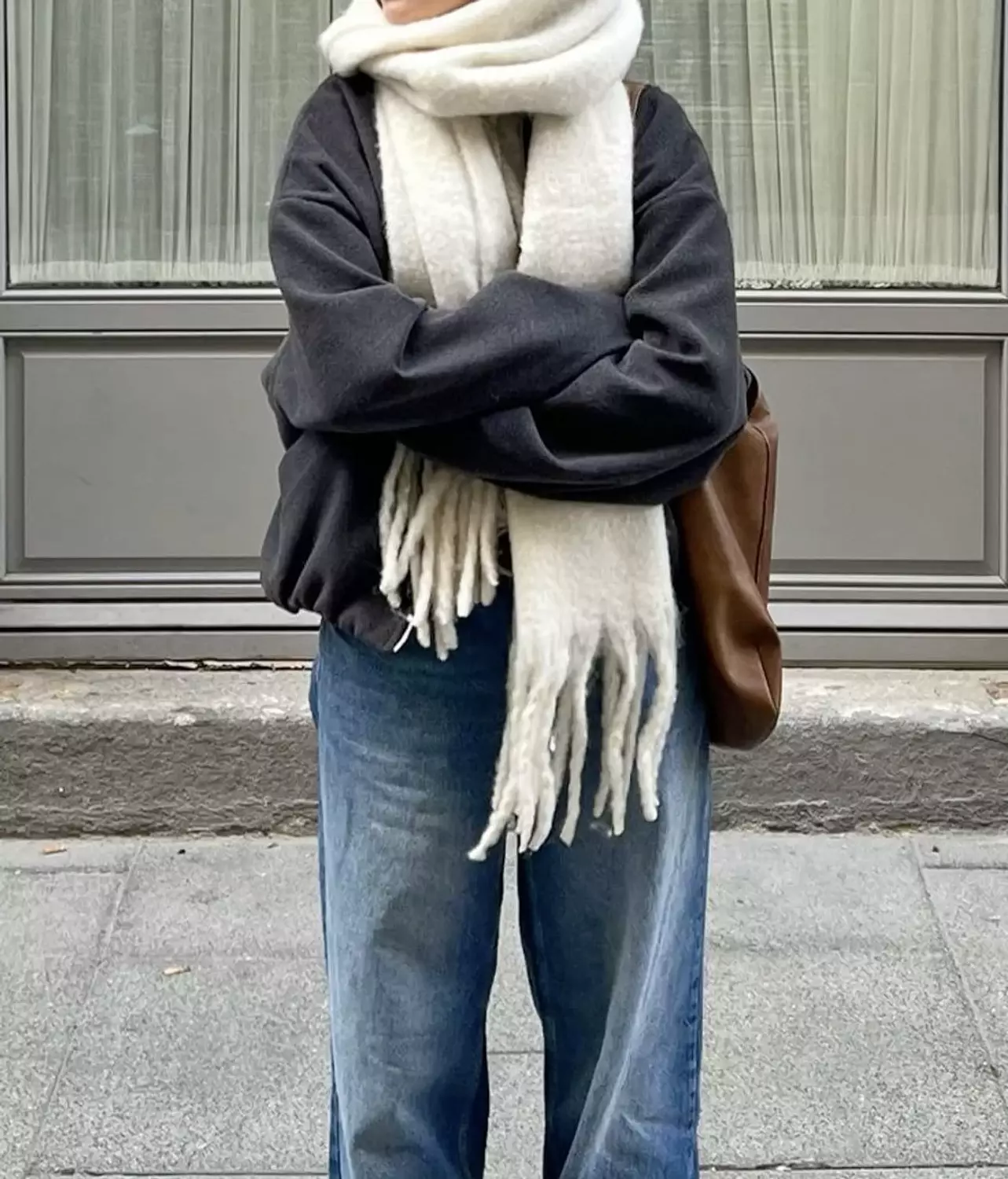 White Chunky Scarf image
